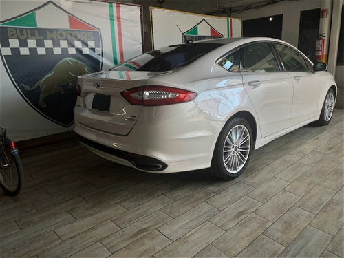Imagen 4 de 15 de Ford Fusion Se Luxury 2.0t