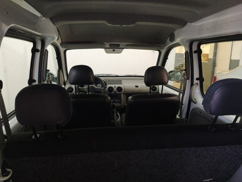 Renault Kangoo 1.6 2 Furgon Confort 5as Lc Cd 2010 Iwx