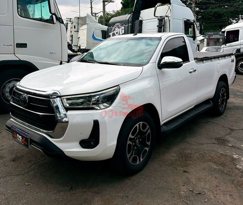 Toyota Hilux 2.8 Tdi Cab. Simples Chasis 4X4 2P