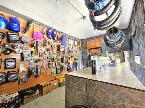 Local En Alquiler Con Gran Potencial Comercial!! Excelente Ubicación Alto Trafico! En Parroquia El Cuji, Lara#25-5106 Meo**