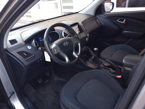 Hyundai Tucson 2.0 Gl 5mt 2wd