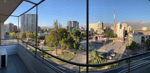 Metro Chile España/ Jose Pedro Alessandri