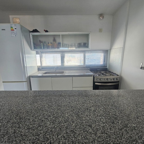 Piso En Venta En San Martín Con 2 Cocheras Cubiertas