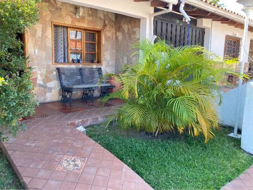 Casa En Venta Tucapé Mg207