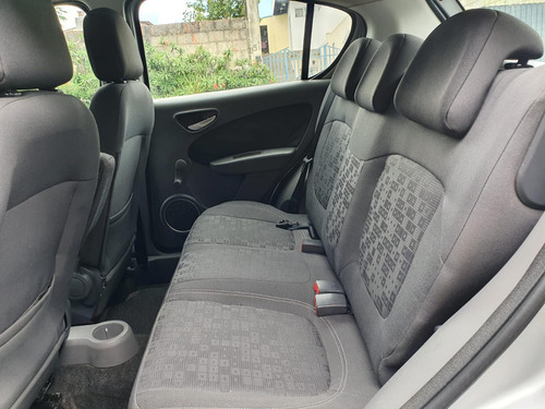 Imagem 10 de 13 de Palio Attractive 1.0 Evo Fire Flex 8v 5p