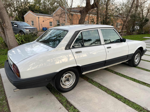 Peugeot 504 Sriid