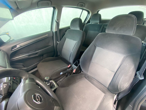 Chevrolet Vectra 2.0 MPFI GT HATCH 8V FLEX 4P MANUAL