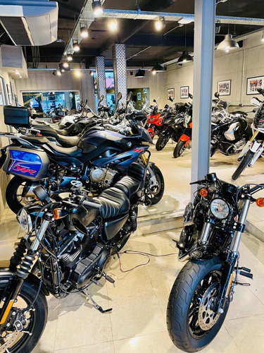 Imagen 16 de 18 de Harley Davidson, Sportster, Iron, 883, Street Bob, Fat Boy