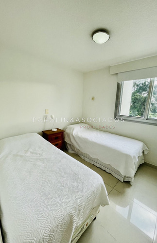 Apartamento Moderno De 3 Dormitorios , Summer Tower. Oportunidad