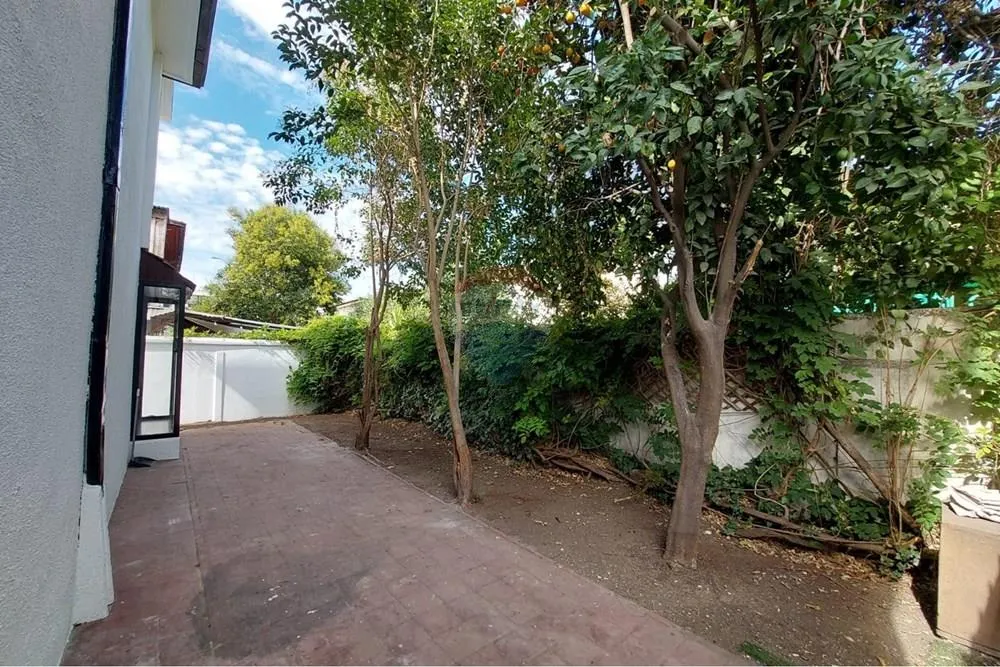Imagen 3 de 22 de Bajó De Precio, Casa Remodeladda En La Reina