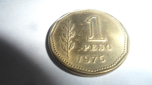 Moneda Argentina 1 Peso 1975 (canto Fino) (Usado)