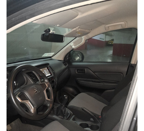 Mitsubishi L200 Work