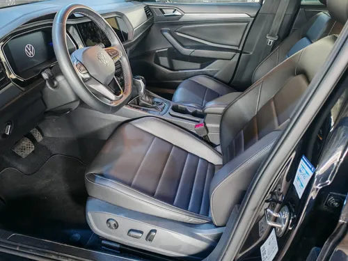 Volkswagen Jetta 2.5 Sportline Tiptronic At