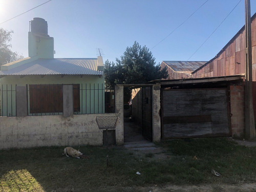 Oportunidad: 2 Casas En Terreno De 10 X 50