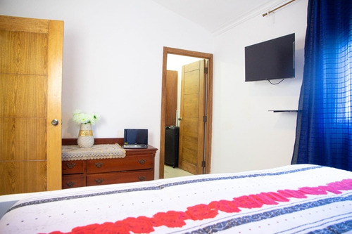 Imagen 30 de 30 de Exquisita Casa En Bávaro Con Piscina Y Amueblada