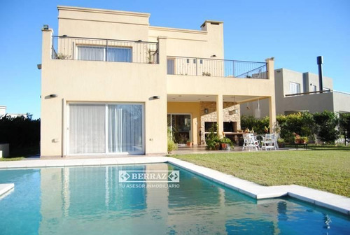 Casa Venta Ayres Plaza - Pilar