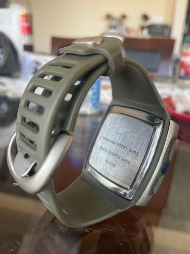 Reloj Nike Vinatage (Usado)