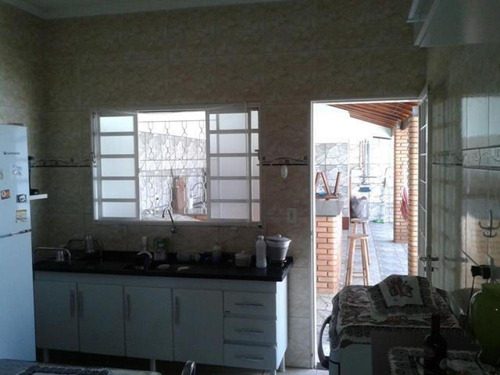Imagem 8 de 10 de Casas - Ref: V1851