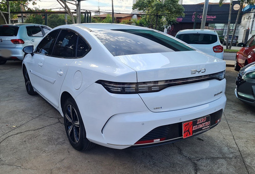 BYD King 1.5 Gl Dm-I Aut. (Phev) 5P Hibrido