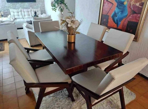 Comedor De Lujo Moderna Acabados En Lino Y Madera Gris Oscuro (Usado)