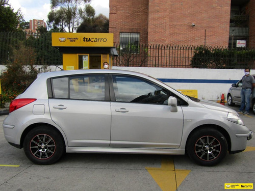 Imagen 4 de 13 de Nissan Tiida Hb