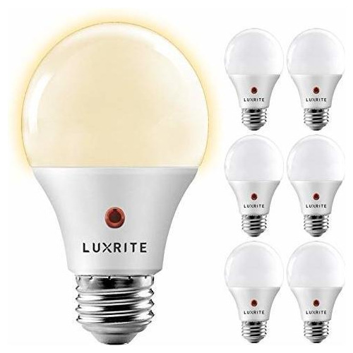 Focos Led - Luxrite A19 Led Dusk To Dawn Light Bulbs Out