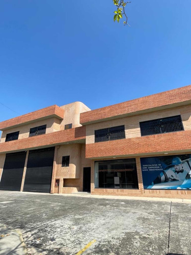 En Venta Galpon Con Ofic. Zona Ind Castillito San Diego (lp)