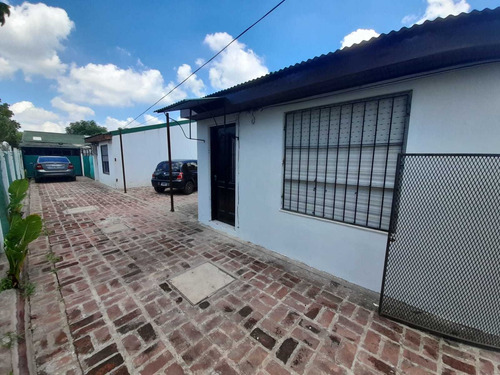 Imagen 2 de 10 de Casa En Ph En Alquiler. Ituzaingo Norte