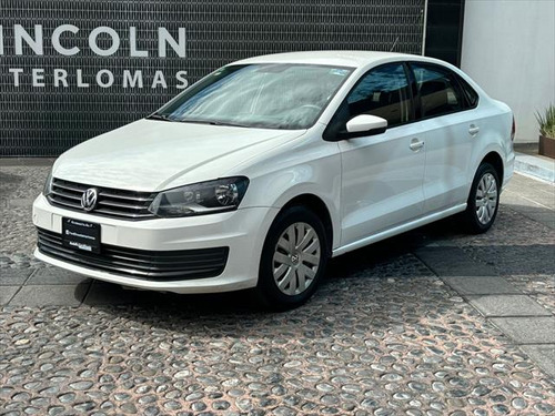 Volkswagen Vento 1.6 Starline At