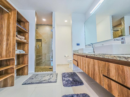 Departamento En Venta En Colonia Zona Hotelera Norte, Puerto Vallarta, Jalisco