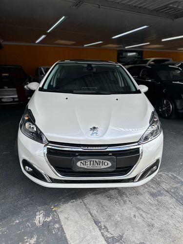 Peugeot 208 1.6 16v Griffe Flex Aut. 5p