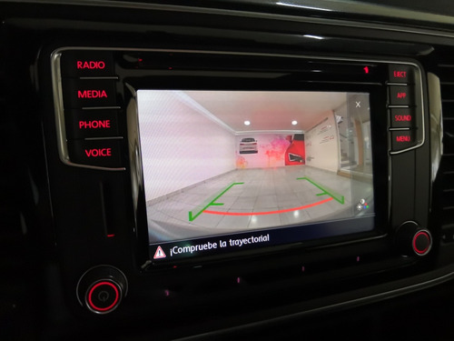 Imagen 11 de 15 de Volkswagen Beetle 2018 2.5 Sound Tiptronic At