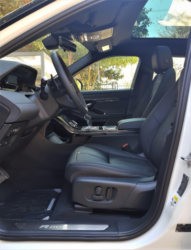 Imagen 9 de 10 de New Range Rover Evoque Se R-dynamic - Híbrida - Mhev