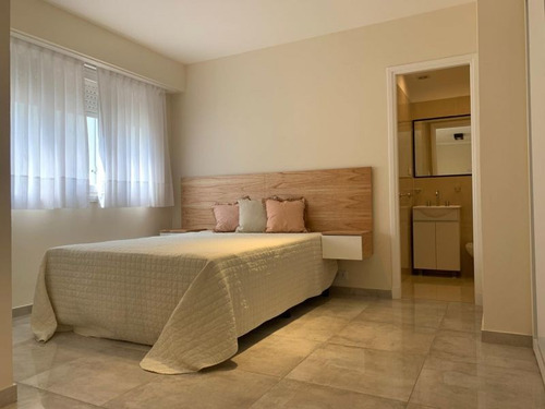 Venta 1 Ambiente Desplazado En Belgrano 2200, Centro Mdp