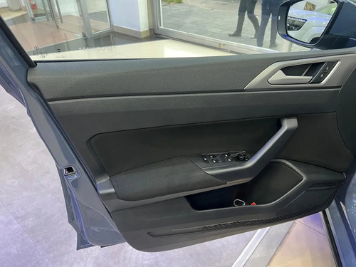 Volkswagen Nivus 1.0 Tsi Tiptronic Comfortline