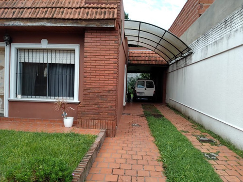 Imagen 2 de 26 de Hermosa Casa 6 Ambientes En Venta En Villa De Mayo