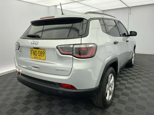 Jeep Compass 2.4 Sport 4x2