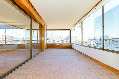 Departamento En Venta De 3 Dorm. En Las Condes
