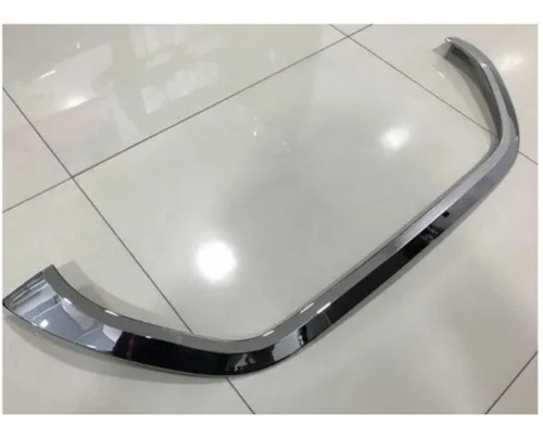 Accesorio Cromado Marco Placa Baul Toyota Fortuner 2017-2019