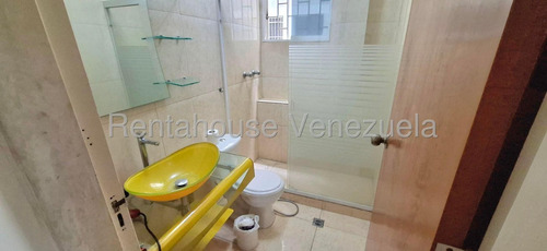 Amplio, Iluminado Y Bello Apartamento En Venta En Bello Campo Yf