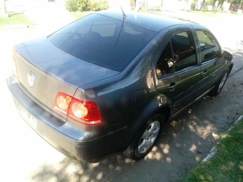 Volkswagen Bora 2.0 Trendline 115cv 2009