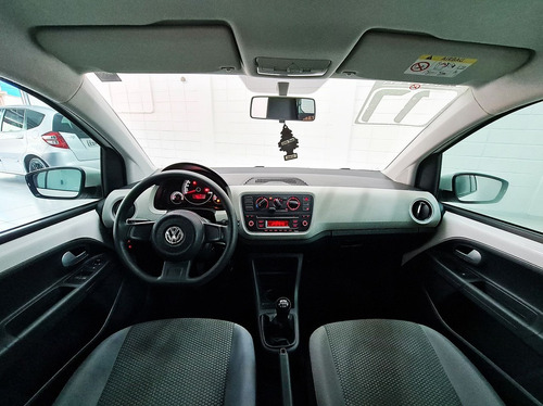 Imagem 7 de 16 de Volkswagen Up 1.0 Tsi Move Up 12v 2017