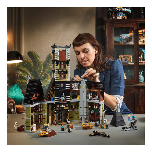 Lego Casa Embrujada (10273) Kit De Construcción; Un Modelo V