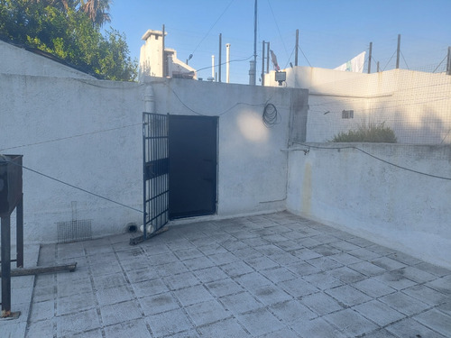Apto Para Reciclar :: P B + Interior + 2 Dorm + Altillo + Azotea + Sin G C
