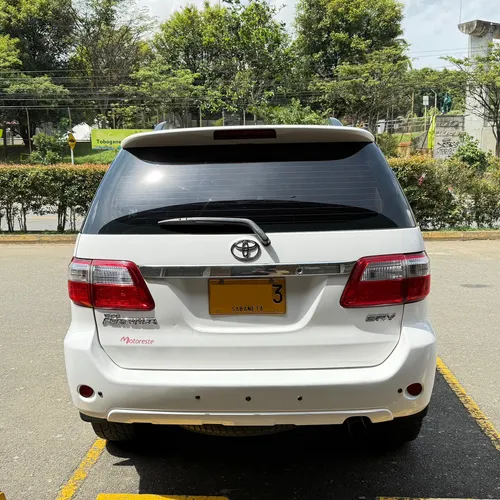 Toyota Fortuner 3.0 Sr5