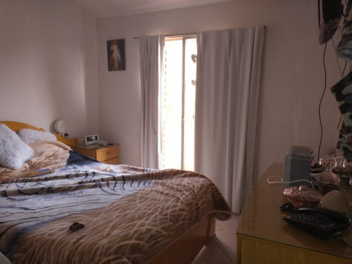 Imagen 11 de 18 de Duplex 2 Dorm. Gas Nat.- Recibe Vehículos Baja/alta Gama