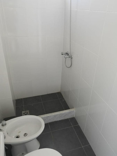 Imagen 5 de 11 de Venta Departamento 1 Dormitorio En Arroyito