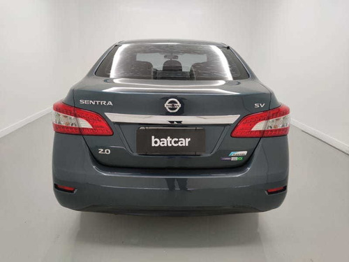 Imagem 5 de 15 de Sentra Sv 2.0 Aut