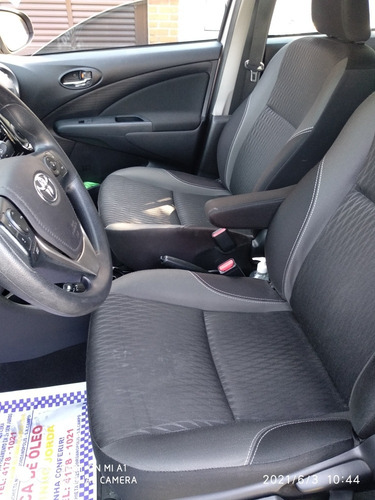 Toyota Etios 2018 1.5 16v Xs Aut. 5p