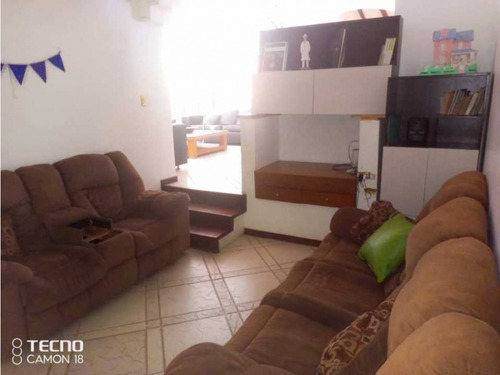 Casa En Venta Carrera 29 Barquisimeto Aa-7351300